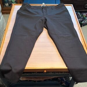 Women’s Green Pants